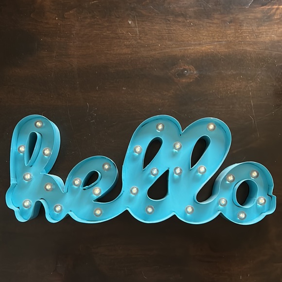 Hello sign - light up- works great! - Picture 2 of 6